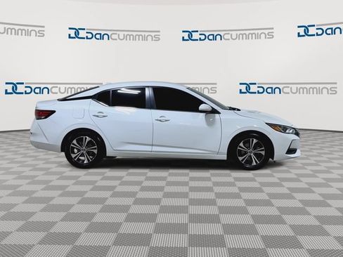 Used 2021 Nissan Sentra SV FWD image 9
