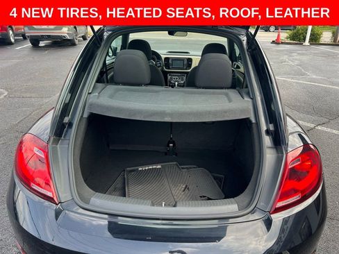 Used 2019 Volkswagen Beetle 2.0T SE FWD image 28