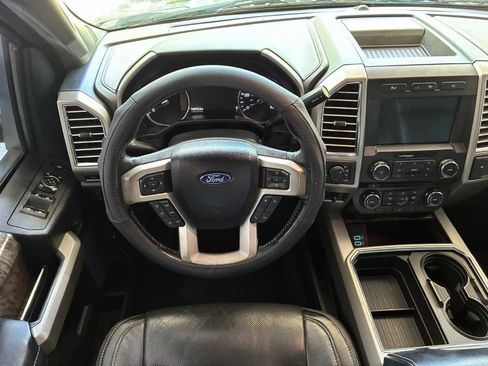 Used 2017 Ford F250 Lariat w/ Chrome Package AWD/4WD image 18