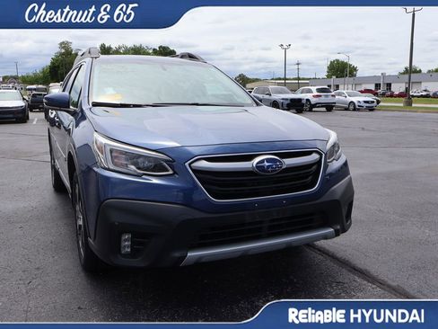 Used 2022 Subaru Outback Limited XT AWD/4WD image 2