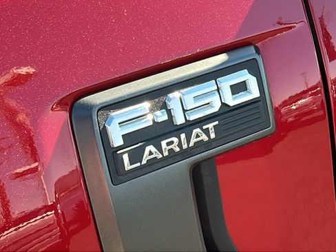 Used 2022 Ford F150 Lariat AWD/4WD image 13