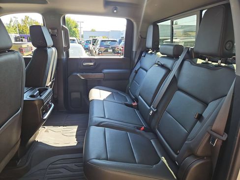Used 2023 GMC Sierra 3500 SLT w/ SLT Premium Package AWD/4WD image 14