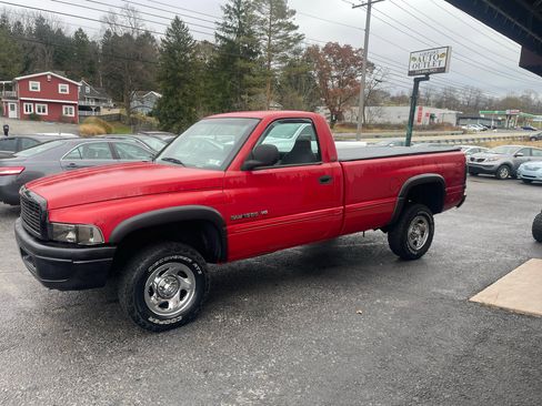 Used 1998 Dodge Ram 1500 Truck 2WD Regular Cab image 8