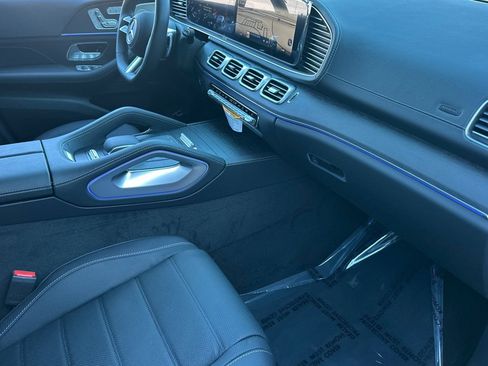 New 2026 Mercedes-Benz GLS 450 4MATIC image 8