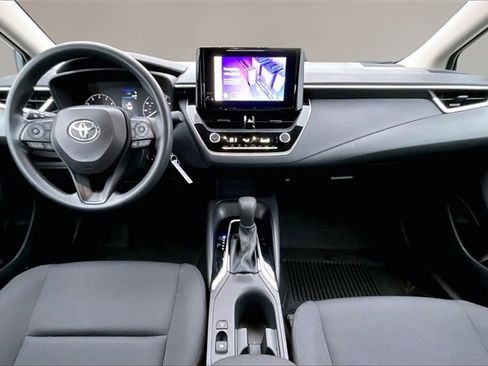 Used 2024 Toyota Corolla LE image 7