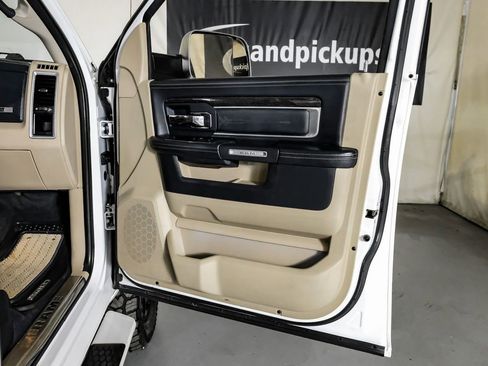 Used 2018 RAM 2500 Limited image 47