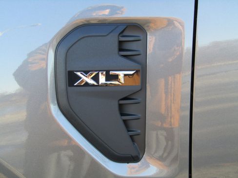 New 2025 Ford Ranger XLT image 10