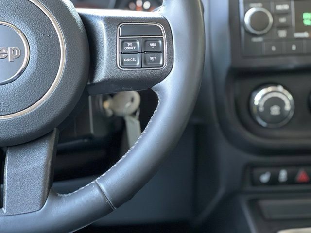Used 2017 Jeep Patriot Sport w/ Power Value Group FWD image 31