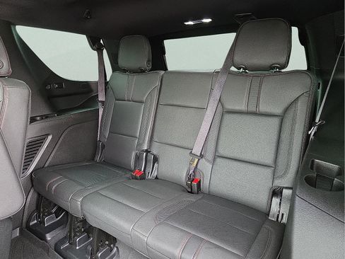 Used 2024 Chevrolet Tahoe RST w/ Luxury Package AWD/4WD image 9