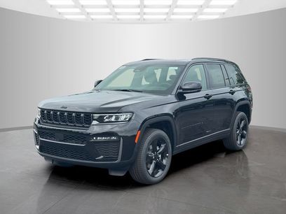 New 2026 Jeep Grand Cherokee Limited w/ Limited Altitude Package