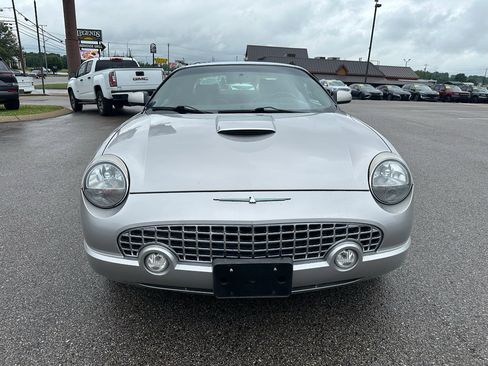 Used 2004 Ford Thunderbird RWD image 2