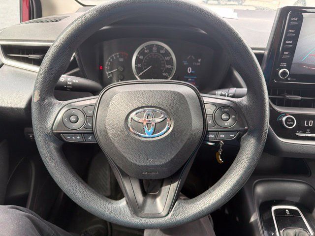 Used 2022 Toyota Corolla LE FWD image 22