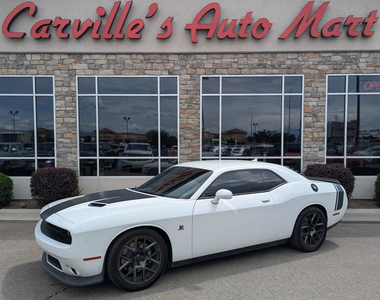 Used 2016 Dodge Challenger R/T Scat Pack RWD image 1