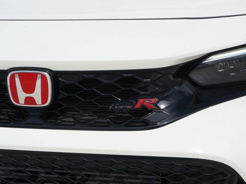 Used 2024 Honda Civic Type R image 17