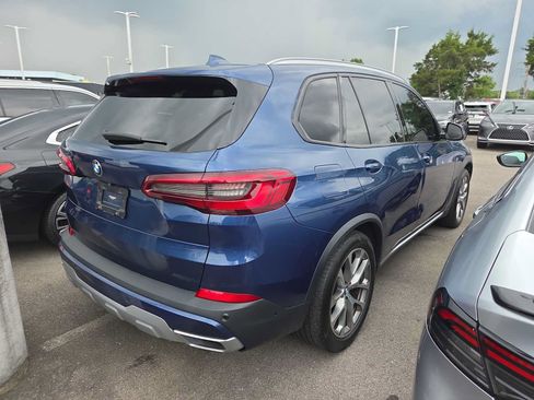 Used 2019 BMW X5 xDrive40i w/ Convenience Package AWD/4WD image 5