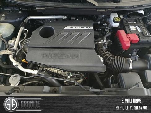 Used 2023 Nissan Rogue SV AWD/4WD image 21