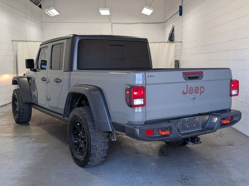 Used 2022 Jeep Gladiator Mojave w/ Trailer Tow Package AWD/4WD image 8