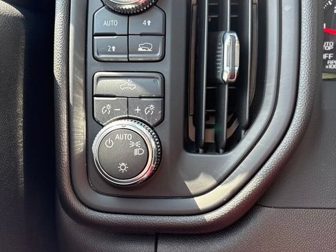 Used 2025 GMC Sierra 1500 Pro w/ Graphite Edition AWD/4WD image 18