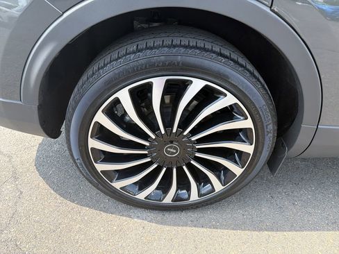 Certified 2023 Lincoln Nautilus Black Label AWD/4WD image 32