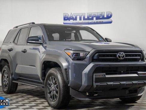 Used 2025 Toyota 4Runner SR5 image 1