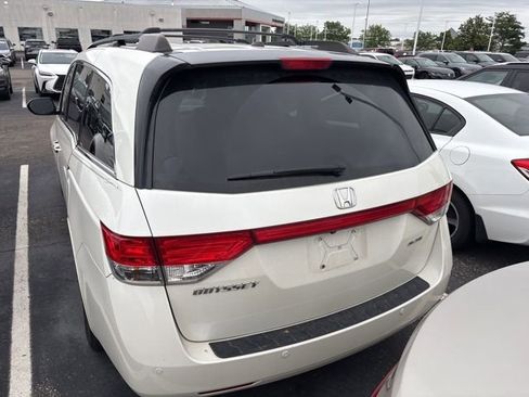 Used 2016 Honda Odyssey Touring Elite image 4