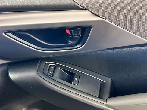 Used 2024 Subaru Impreza 2.0i image 31