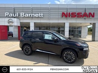 New 2025 Nissan Rogue Platinum w/ Tech Package video 4