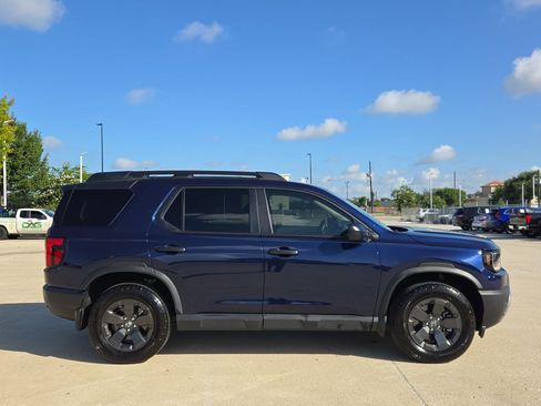 Certified 2026 Honda Passport RTL image 2