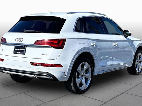 Used 2021 Audi Q5 2.0T Premium Plus w/ Premium Plus Package AWD/4WD image 12