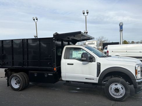 New 2024 Ford F550 2WD Regular Cab Super Duty image 6