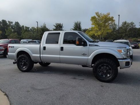 Used 2013 Ford F250 XLT w/ XLT Interior Pkg AWD/4WD image 2