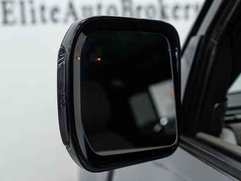 Used 2024 Land Rover Defender 110 S AWD/4WD image 46
