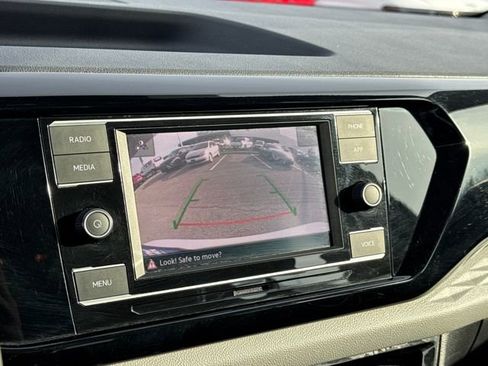 Used 2024 Volkswagen Taos S image 18