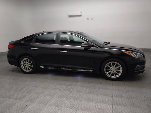 Used 2015 Hyundai Sonata Limited w/ Option Group 06 image 11