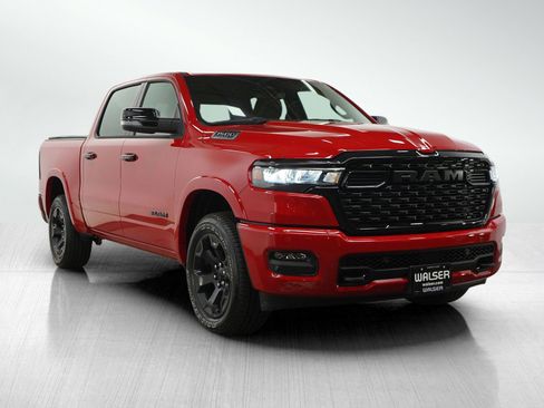 Used 2025 RAM 1500 Big Horn AWD/4WD image 6