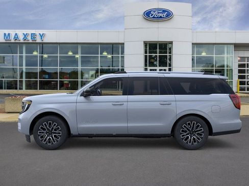New 2026 Ford Expedition Max Platinum image 3