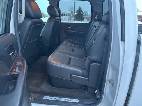 Used 2013 GMC Sierra 3500 Denali image 18