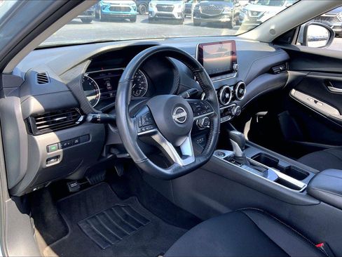 Used 2025 Nissan Sentra SV w/ All-Weather Package FWD image 11