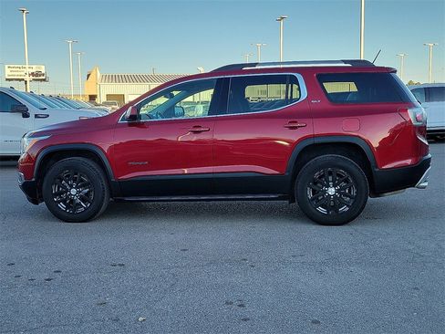 Used 2019 GMC Acadia SLT w/ LPO, Black Accent Package image 6