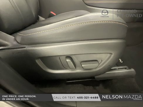 Certified 2025 MAZDA CX-90 3.3 Turbo w/ Preferred Package image 29