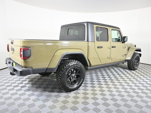 New 2025 Jeep Gladiator Willys image 7