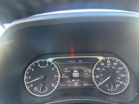 Certified 2023 Nissan Sentra SV w/ Trunk Package FWD image 32