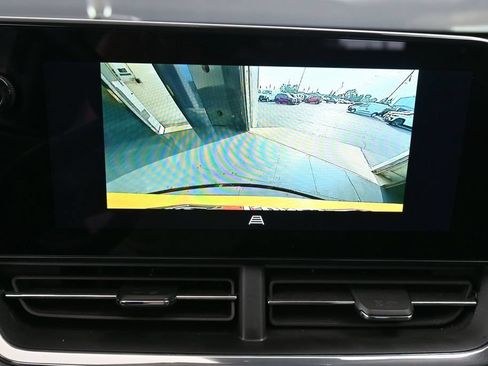 Used 2025 Chevrolet Trax ACTIV w/ Driver Confidence Package FWD image 35