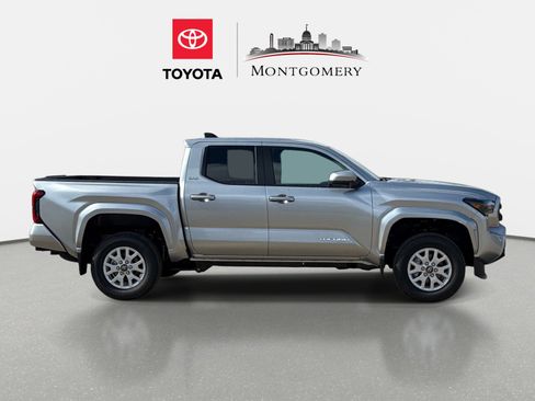 New 2026 Toyota Tacoma SR5 RWD image 2