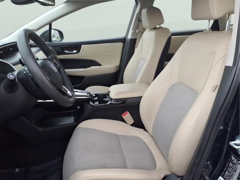 Certified 2018 Honda Clarity Plug-In Hybrid image 18