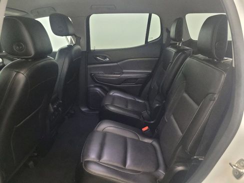 Used 2019 GMC Acadia SLT AWD/4WD image 18