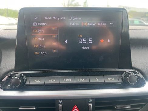 Used 2022 Kia Forte LXS FWD image 21