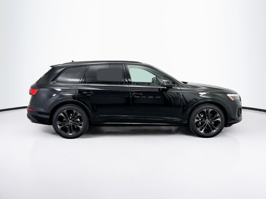 Used 2026 Audi Q7 3.0T Premium Plus AWD/4WD image 5