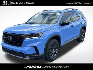 Used 2025 Honda Pilot TrailSport video 1