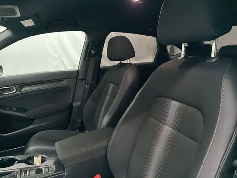 Used 2025 Honda Civic Sport image 13